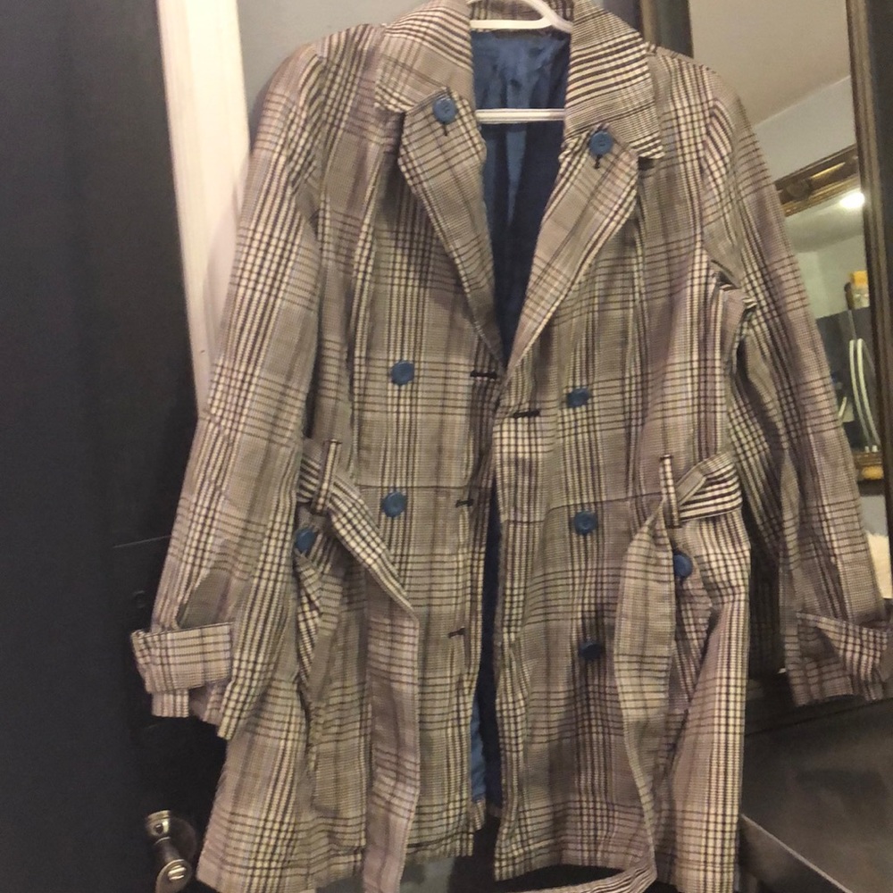 Beautiful trench coat from Inwear